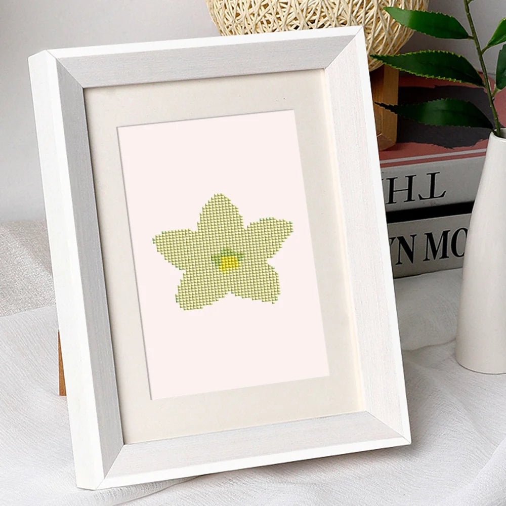 Framed Star Blooms mini diamond painting artwork presented as finished decor